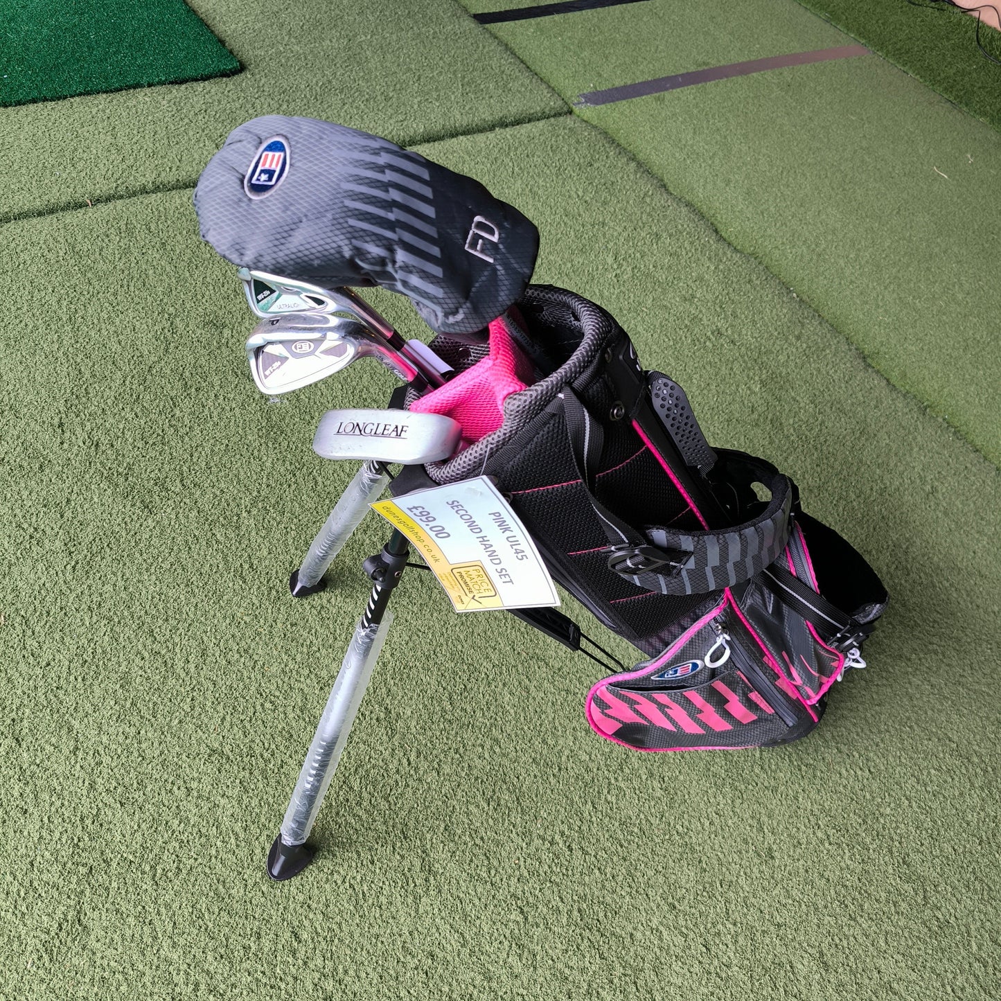 Pink UL45 Set, Driver, 7i, PW, Putter & Bag